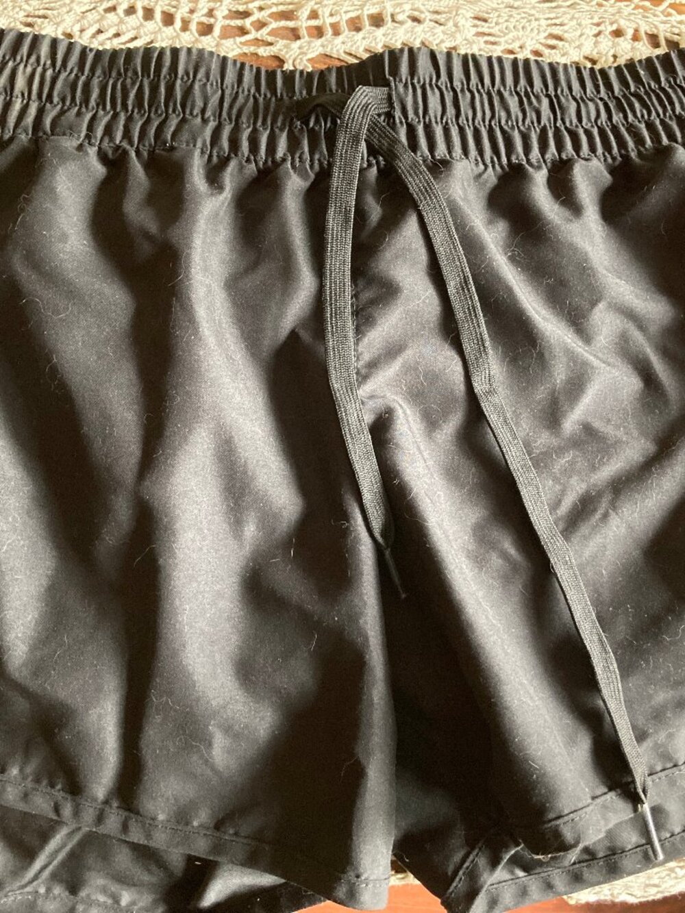 Hurley Size M Women's Swim Trunks Black